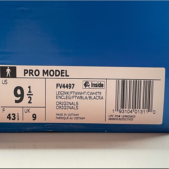 Adidas Pro Model ‘New York’, Size 9.5, New w/ Box - Picture 4 of 12